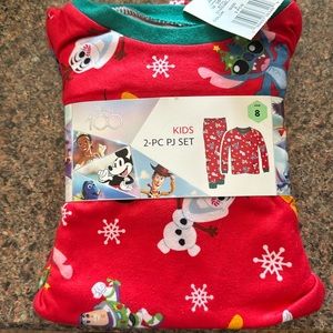 Kids Disney Christmas pajamas size 8